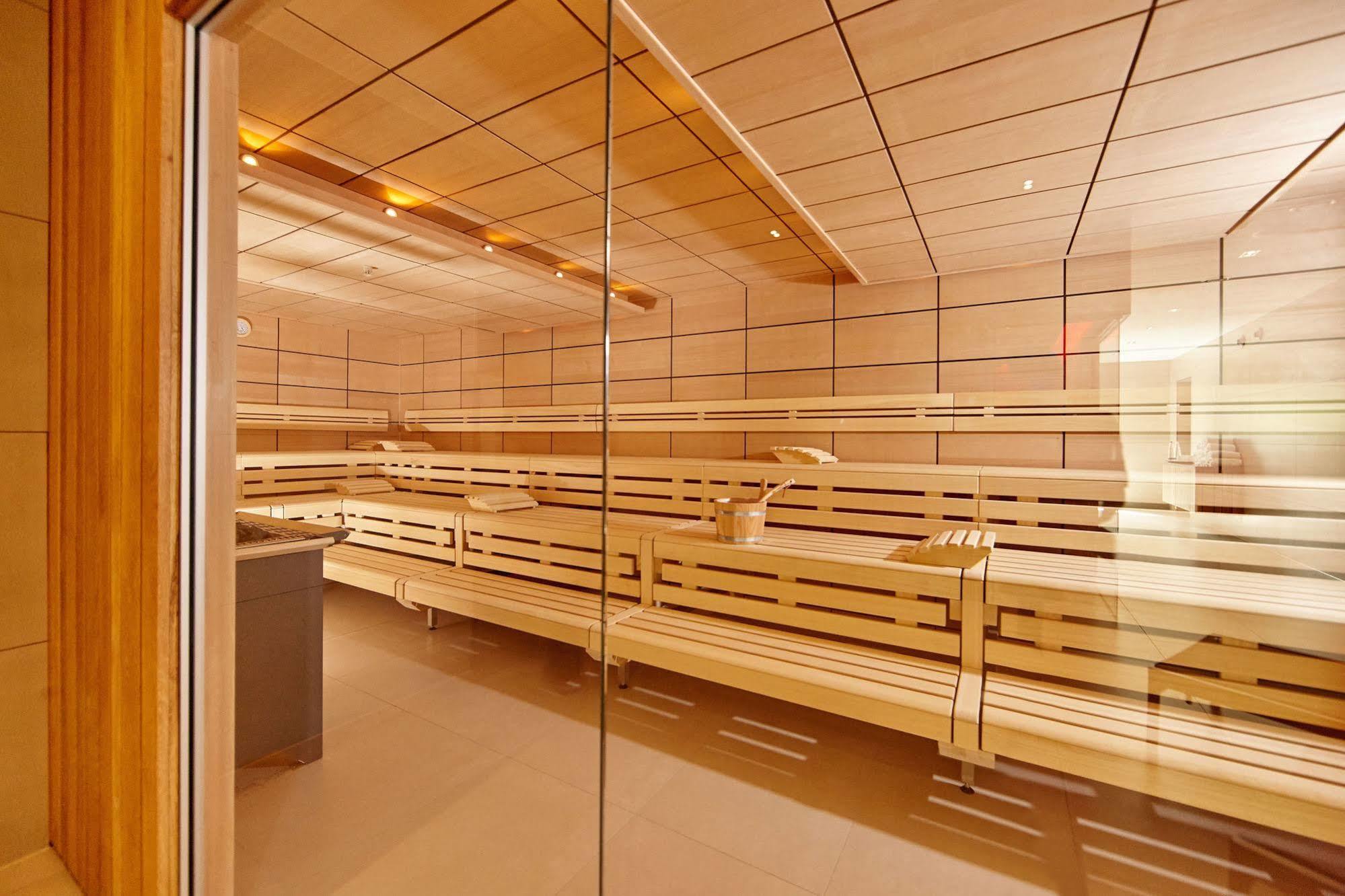 Hotel Koenigshof (Adults Only) Garmisch-Partenkirchen járás Kültér fotó