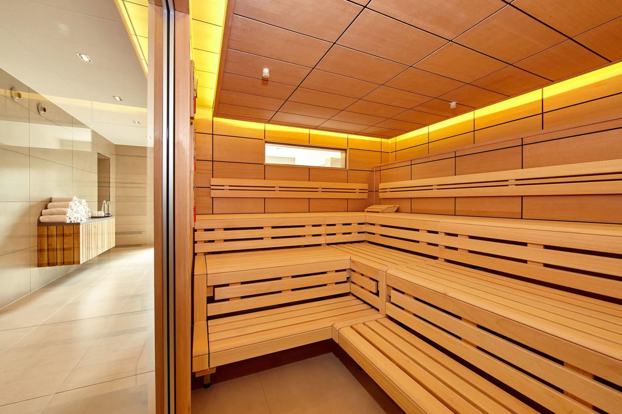 Hotel Koenigshof (Adults Only) Garmisch-Partenkirchen járás Kültér fotó